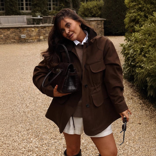 Damen Oversize Fieldjacke mit aufgesetzten Pattentaschen und Taillen-Zug Nord Taschen