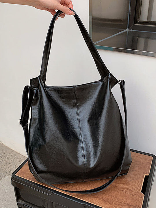 Nord Taschen | Large Soft Leather Shoulder Handbag