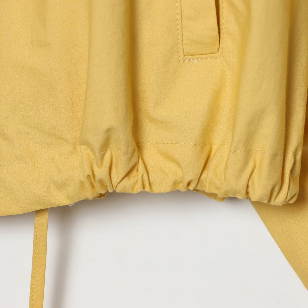 Damen Kurze wasserabweisende Übergangsjacke mit weitem Raglanärmel und Tunnelzug Nord Taschen