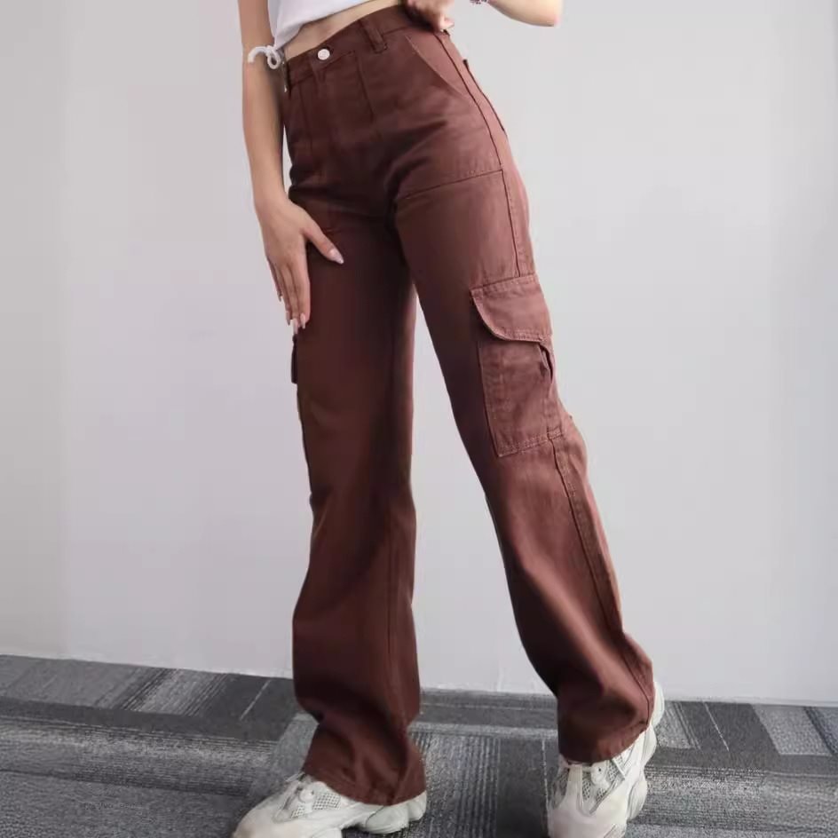 Damen High-Waist-Cargohose aus Twill mit aufgesetzten Klappentaschen und weitem Bein Nord Taschen