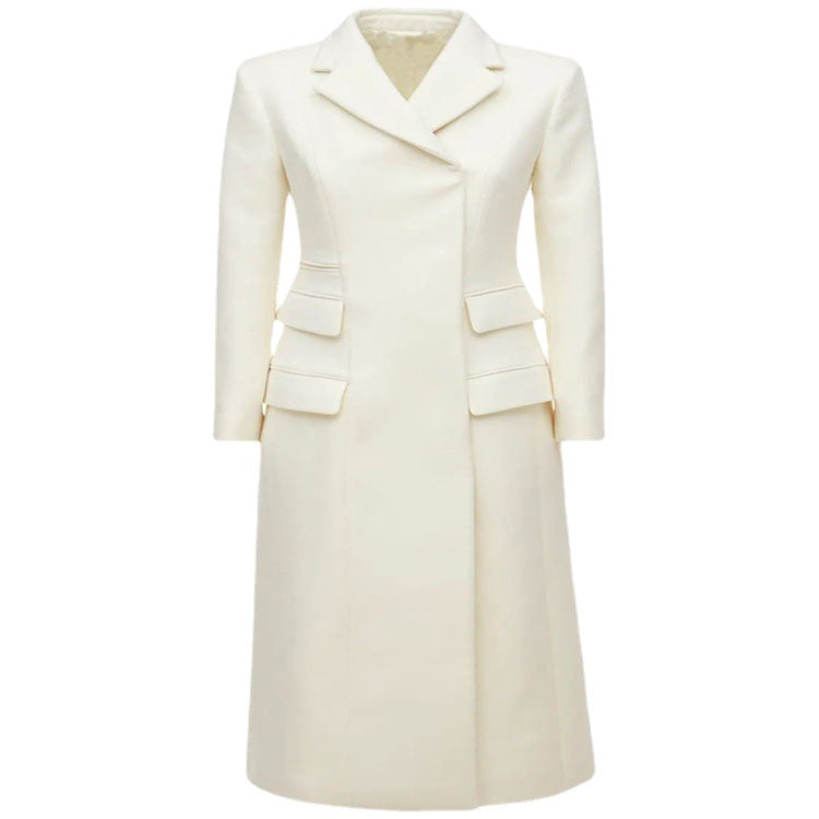Damen Langmantel im minimalistischen Blazer‑Stil mit verdeckter Knopfleiste und dreifacher Pattentasche Nord Taschen