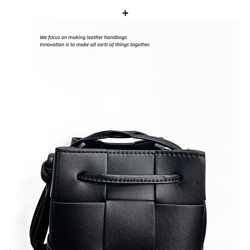 Damen Handtasche im modernen Woven-Design von Nord Taschen