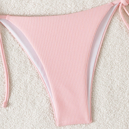 Damen Triangel-Bikini mit verstellbaren Riemen und raffinierten Details
