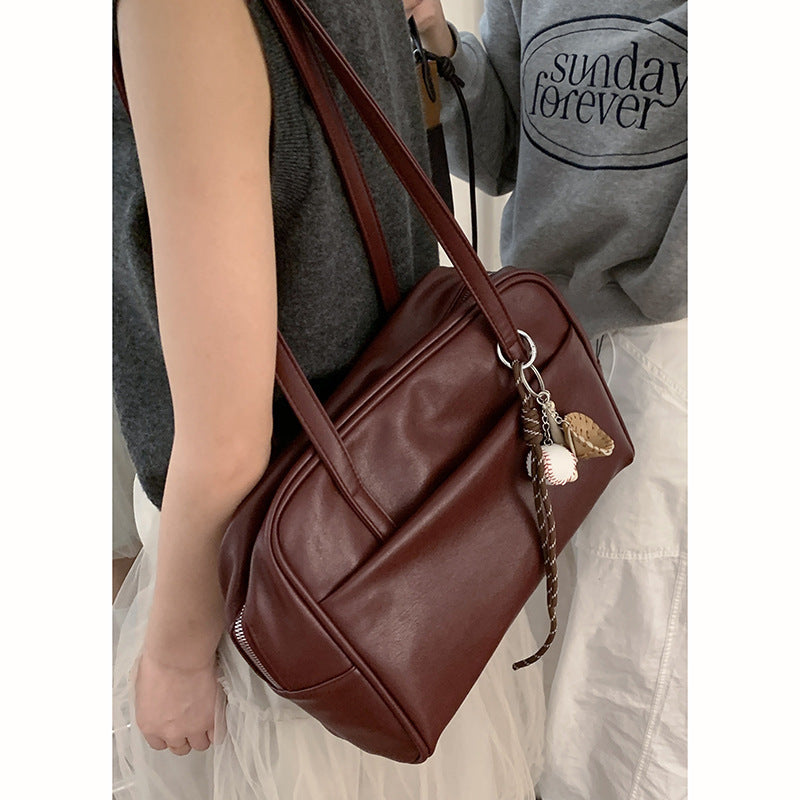 Damen elegante Handtasche mit praktischem Innenlayout Nord Taschen