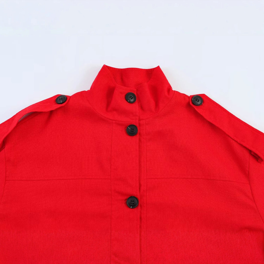 Damen Kurz geschnittene Oversize-Trenchjacke mit Stehkragen und Schulterklappen Nord Taschen