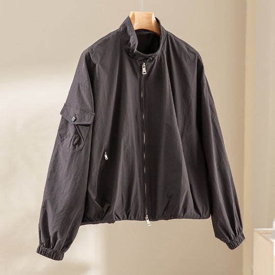 Damen Kurze technische Bomberjacke im Oversize‑Stil mit Ärmeltasche und Zwei‑Wege‑Reißverschluss Nord Taschen