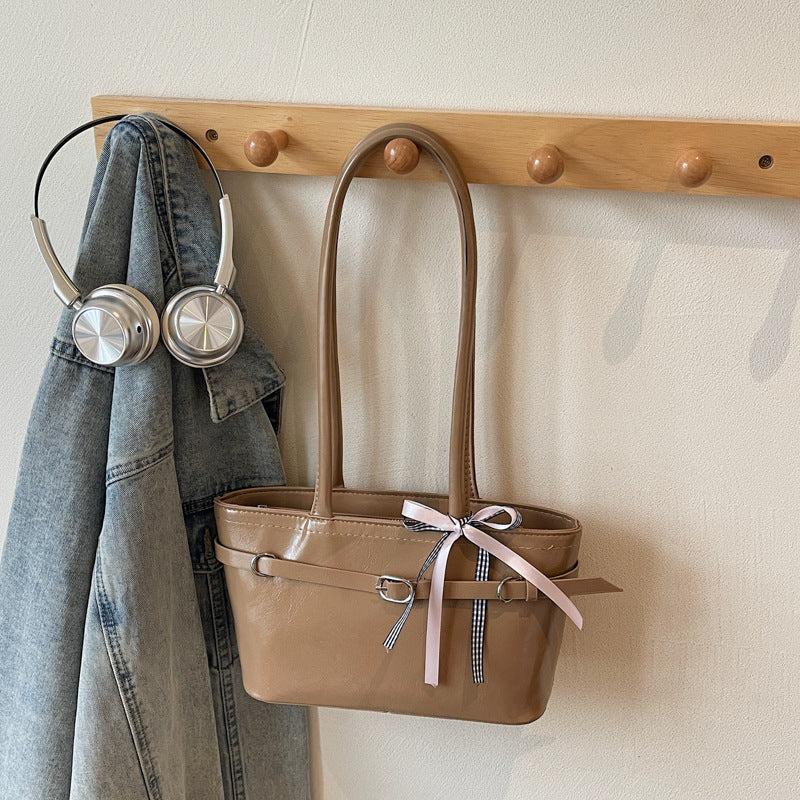 Damen Handtasche mit schickem, minimalistischen Design und elegantem Knoten Nord Taschen