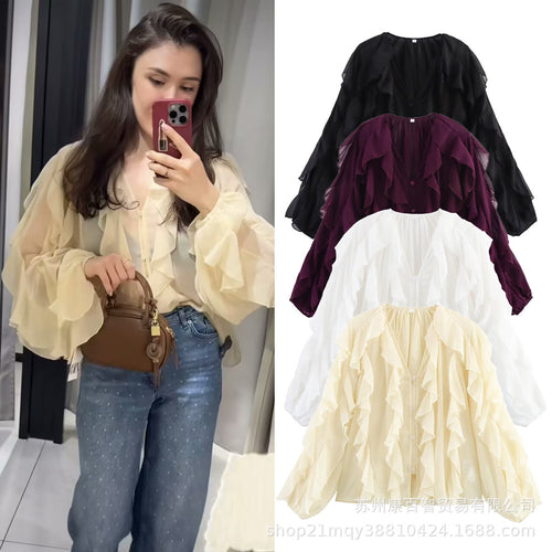 Damen Volant-Chiffonbluse mit V‑Ausschnitt, Knopfleiste und Ballonärmeln Nord Taschen