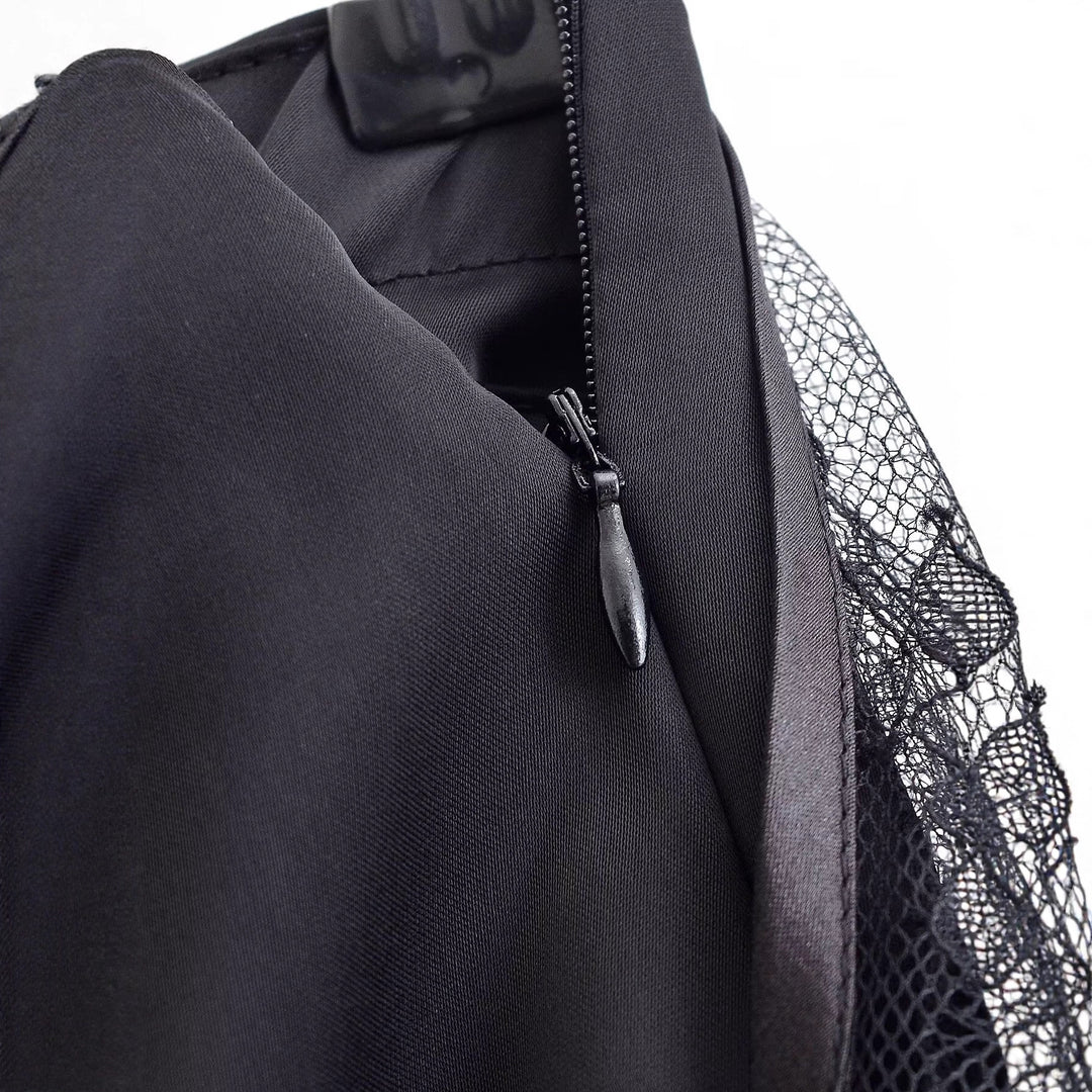 Damen weite Satinhose mit Spitzen‑Überwurf und Bindegürtel Nord Taschen