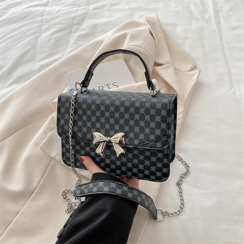 Damen elegante Handtasche mit verspieltem Schleifenakzent Nord Taschen