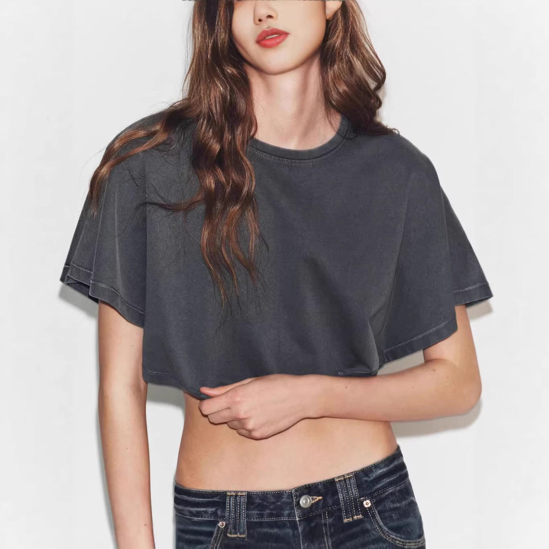 Damen cropped T-Shirt mit weit geschnittenen Ärmeln und weichem Baumwollmaterial Nord Taschen