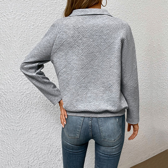 Damen Steppstrukturiertes Sweatshirt mit Druckknopfkragen, V‑Ausschnitt und Kängurutasche Nord Taschen