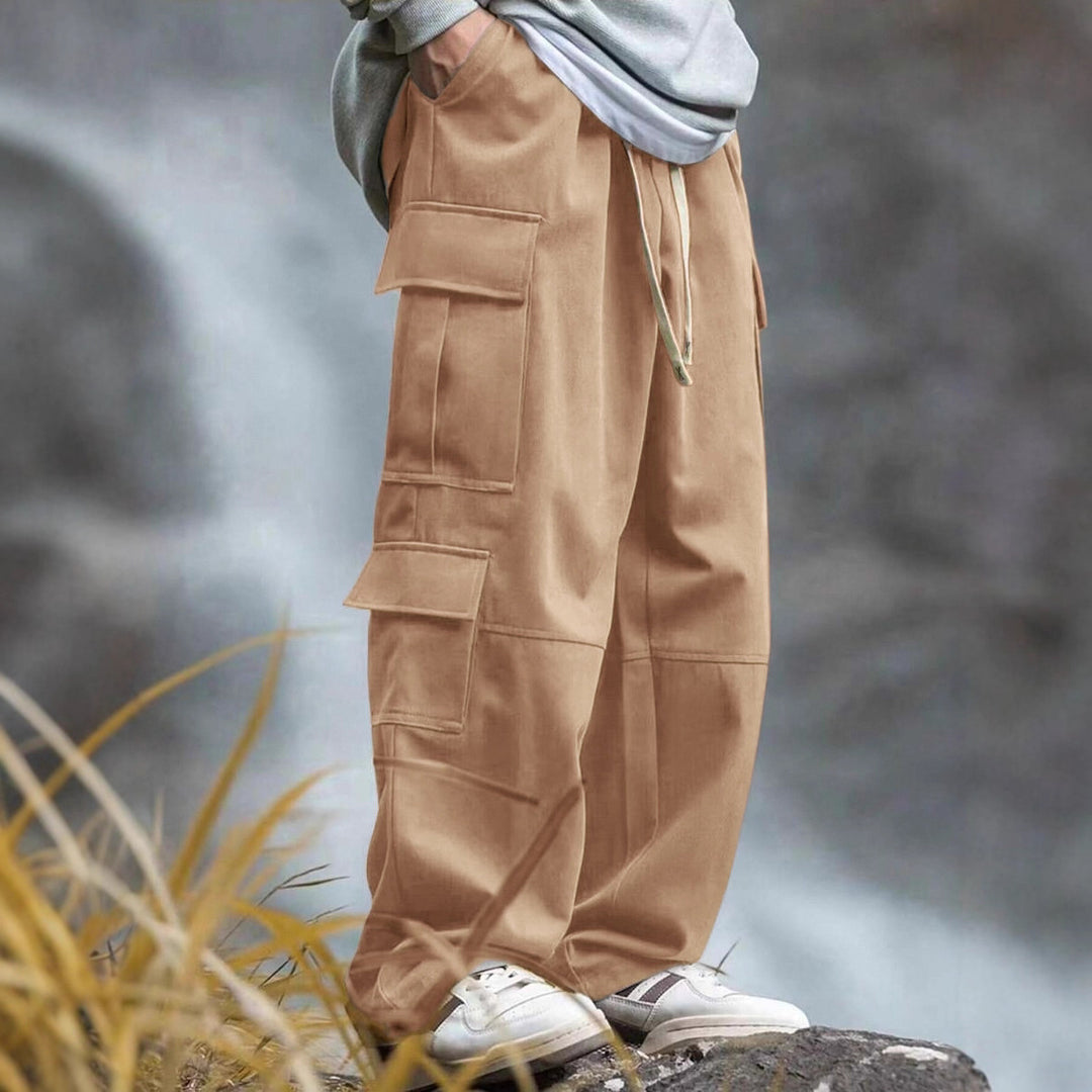 Herren weite Cargo-Hose mit Mehrfachtaschen, Tunnelzug und verstärkten Kniepartien Nord Taschen