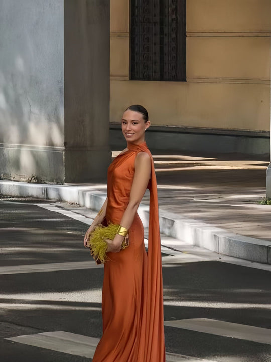 Damen Elegantes und fließendes Abendkleid mit asymmetrischem Ausschnitt - Arvani