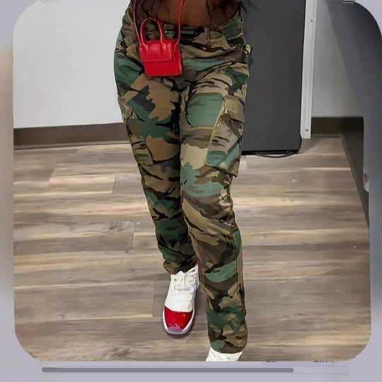 Damen Cargohose im Camouflage-Look mit taillenhoher Passform und schmaler Beinlinie Nord Taschen