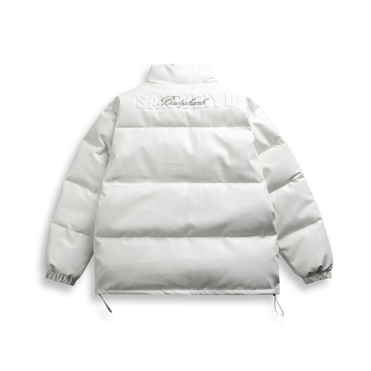 Unisex Kurz geschnittene matte Thermo-Pufferjacke mit minimaler Nahtführung und Tunnelzugsaum Nord Taschen