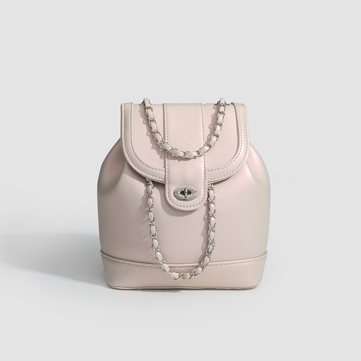 Damen Umhängetasche mit elegantem Kettenhenkel und stilvollem Faltendesign Nord Taschen