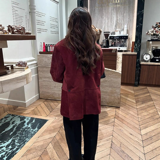 Damen Velourslederblazer mit legerer Cropped-Passform und Hemdkragen Nord Taschen