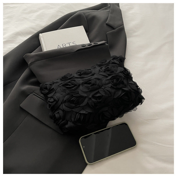 Damen romantische Clutch-Tasche mit floralen Akzenten Nord Taschen