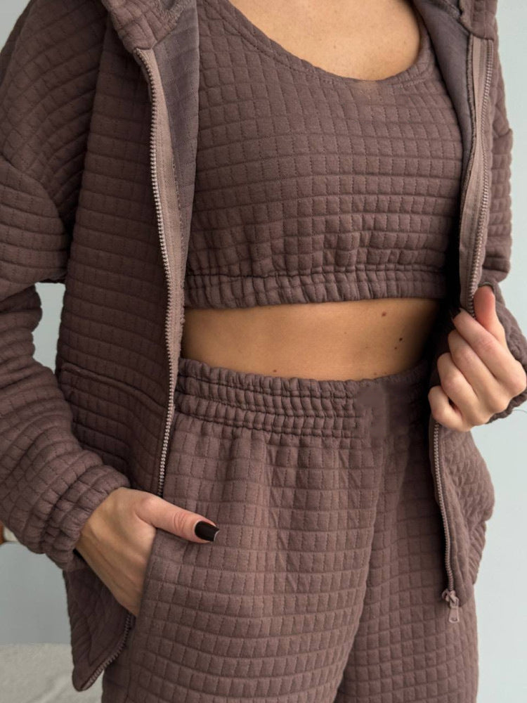 Damen gesteppter Quilt-Lounge-Zweiteiler aus Soft-Fleece mit Kapuzen-Zipjacke, High-Waist-Bundhose und Bustier-Top Nord Taschen