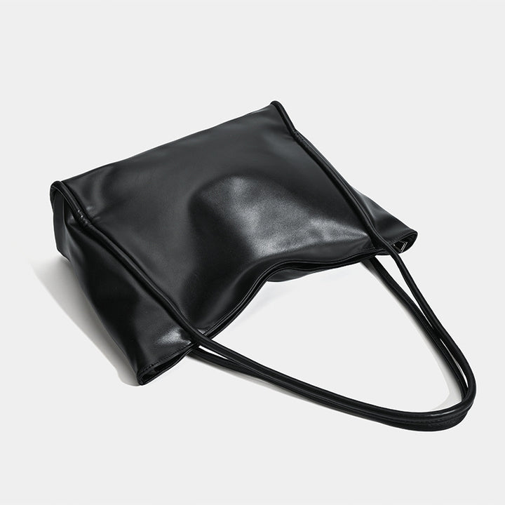 Damen Beuteltasche aus hochwertigem Kunstleder mit elegantem Faltendesign Nord Taschen