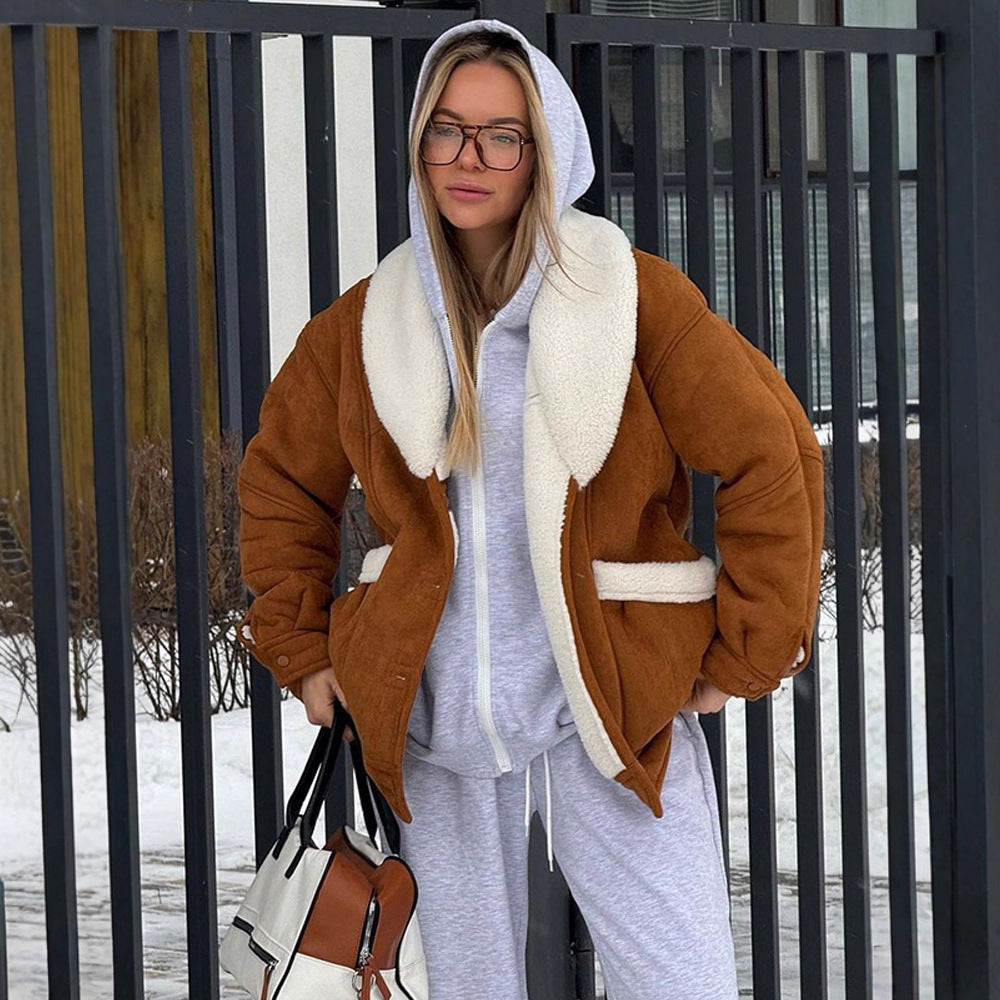 Damen Oversized Lammfellimitat Jacke mit großem Schalkragen Nord Taschen