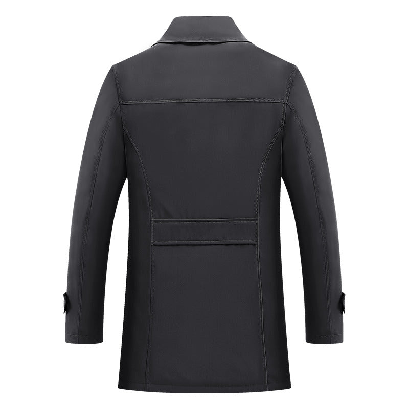 Herren Kurz-Trenchcoat im klassischen Stil mit karierter Innenfütterung, Schulterklappen und Pattentaschen Nord Taschen