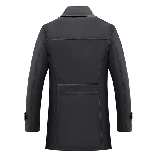 Herren Kurz-Trenchcoat im klassischen Stil mit karierter Innenfütterung, Schulterklappen und Pattentaschen Nord Taschen