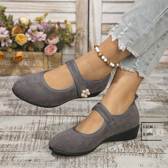 Damen Mokassin-Schuhe mit elegantem Riemen und zeitloser Blütenapplikation Nord Taschen