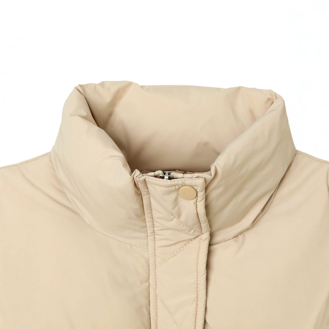 Damen Boxy-Pufferjacke mit hohem Stehkragen und verdeckter Druckknopfleiste Nord Taschen