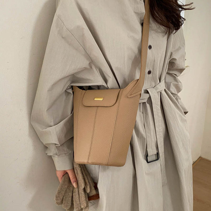 Damen Beuteltasche mit modernem Kordelzug und edlem Design Nord Taschen