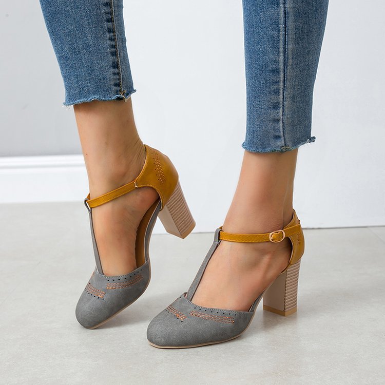 Damen Blockabsatz-Pumps mit elegantem Riemen und modischem Design