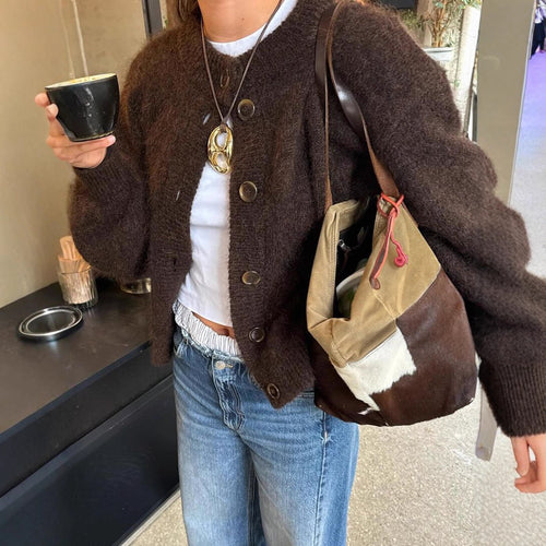Damen kuschelige Strickjacke mit Oversize-Schnitt und Hornoptik-Knöpfen Nord Taschen