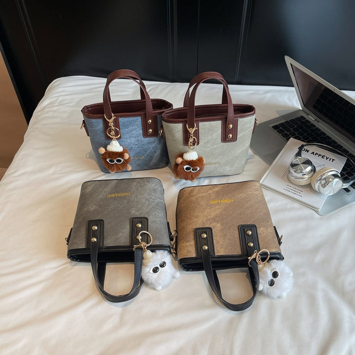 Damenhandtasche im modernen Stil mit abnehmbarem Accessoire Nord Taschen