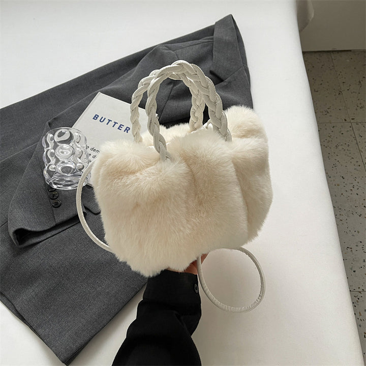 Damen Plüsch Handtasche mit geflochtenem Griff Nord Taschen