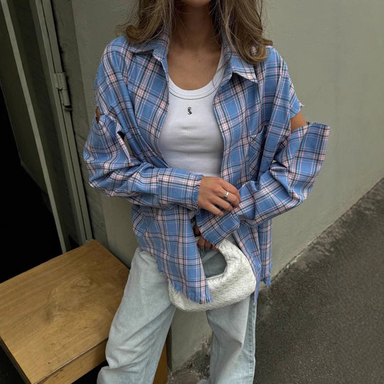 Damen karierte Oversize-Hemdjacke mit Cut-Out-Ärmeln und rohem Saum Nord Taschen