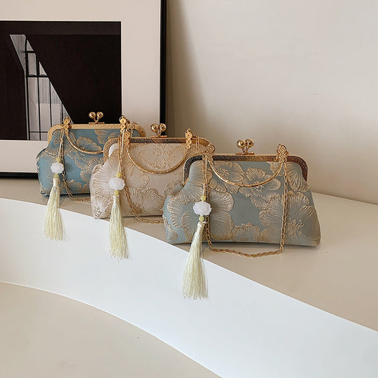 Damen elegante Handtasche mit floralem Design und glamourösem Kettenverschluss Nord Taschen