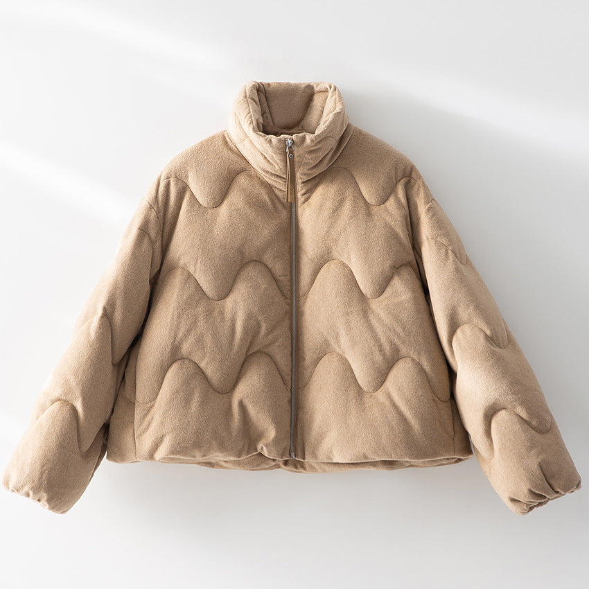 Damen Kurze gesteppte Jacke mit Wellensteppung, hohem Stehkragen und Boxy-Silhouette Nord Taschen