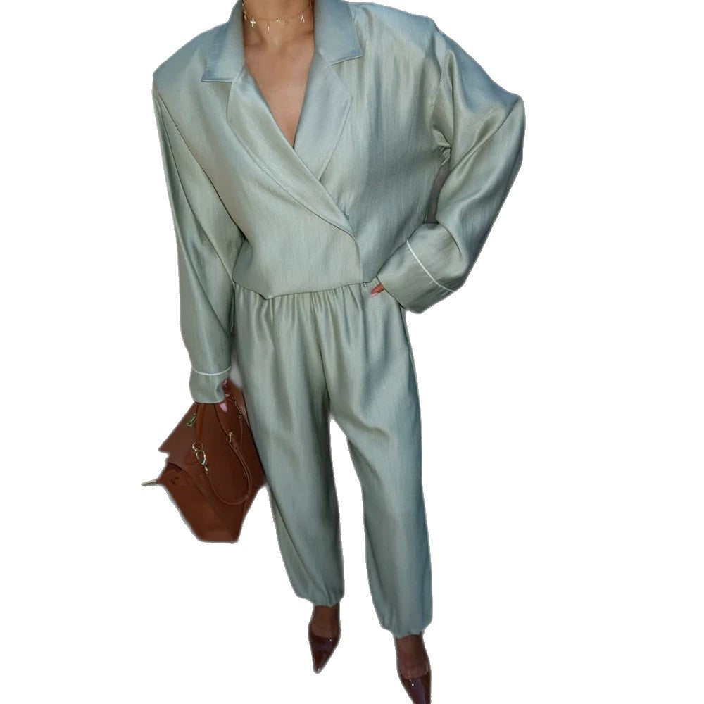 Damen Satin-Zweiteiler mit Wickelbluse, weiten Hosen und elastischem Bund Nord Taschen
