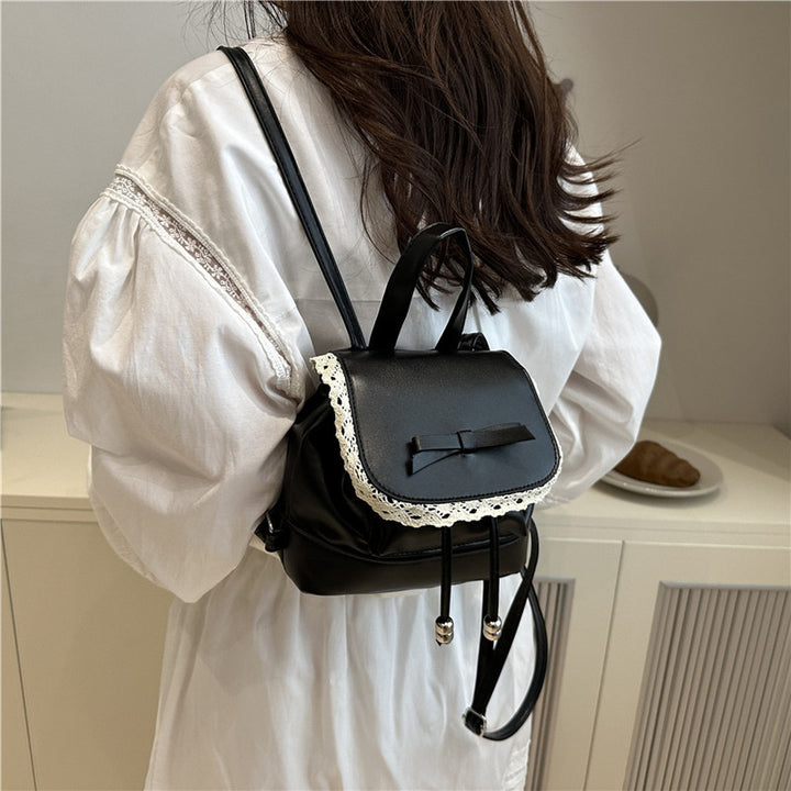 Damen Rucksacktasche mit verspieltem Spitzenaufsatz Nord Taschen
