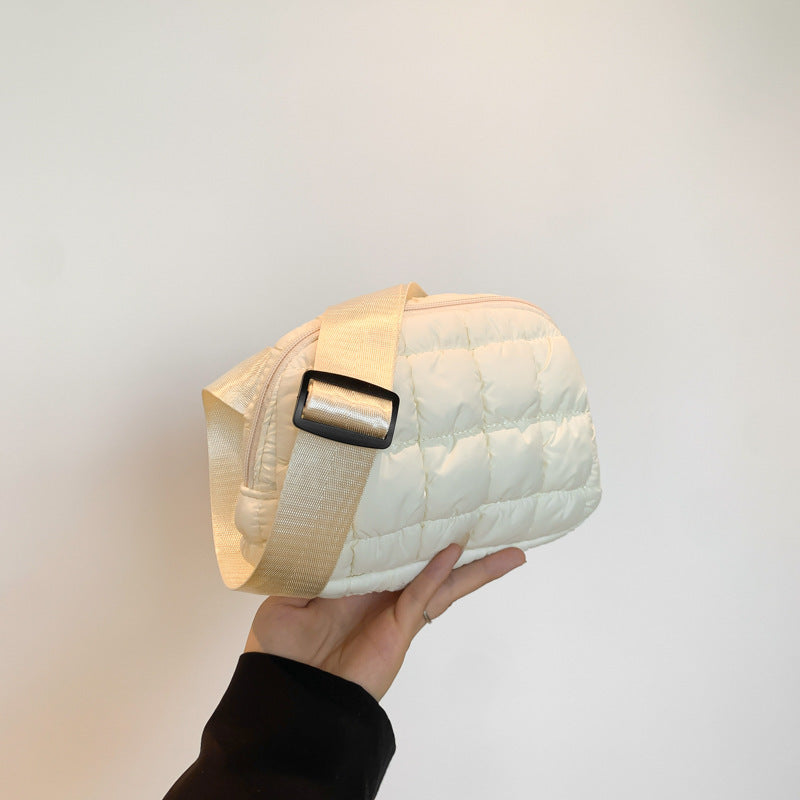 Damen praktische Umhängetasche mit gestepptem Design Nord Taschen