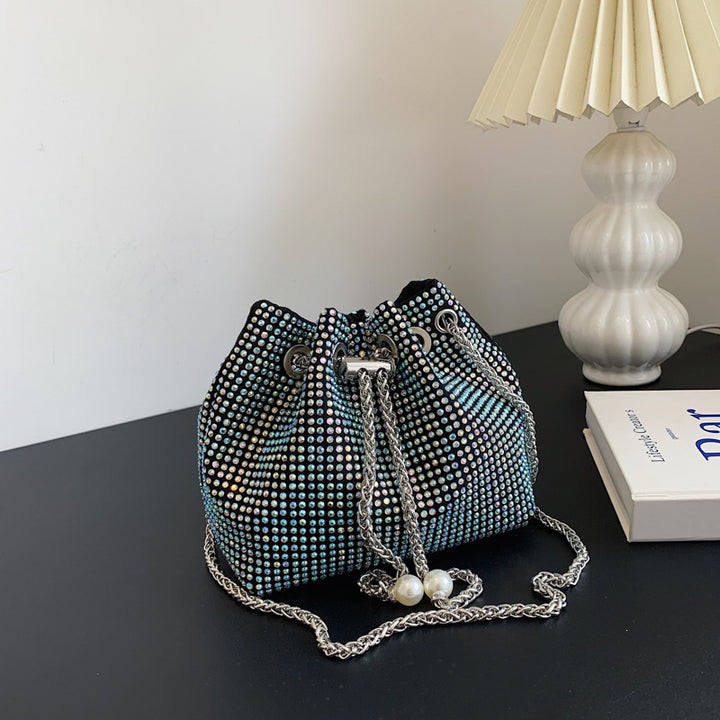 Damen Glitzernde Beuteltasche mit Kettenakzent Nord Taschen