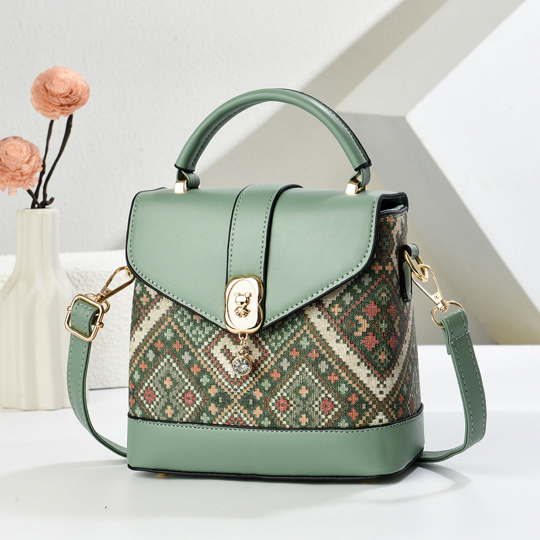 Damen Stylish Schultertasche mit detailreichem Muster Nord Taschen