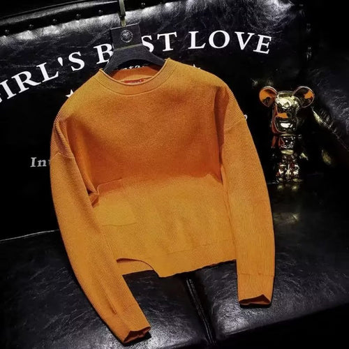Damen Kurz geschnittener Strickpullover mit unregelmäßigem Saum und Rundhalsausschnitt Nord Taschen