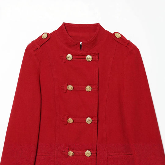 Damen kurz geschnittene militärisch inspirierte Jacke mit dekorativen Zierknöpfen Nord Taschen