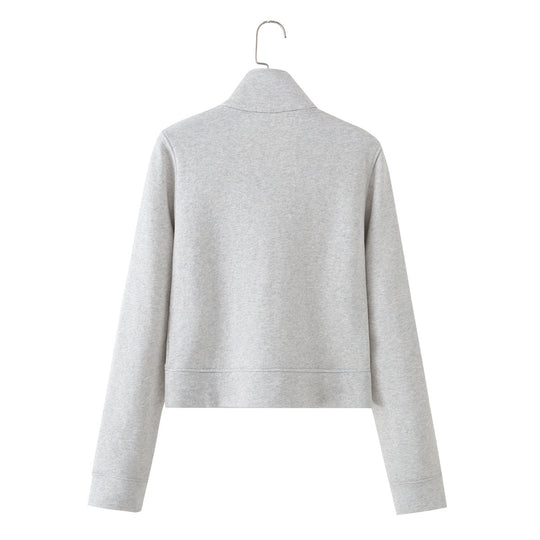 Damen Kurz geschnittene Sweatjacke mit Stehkragen und dekorativen Zierpaspeln Nord Taschen