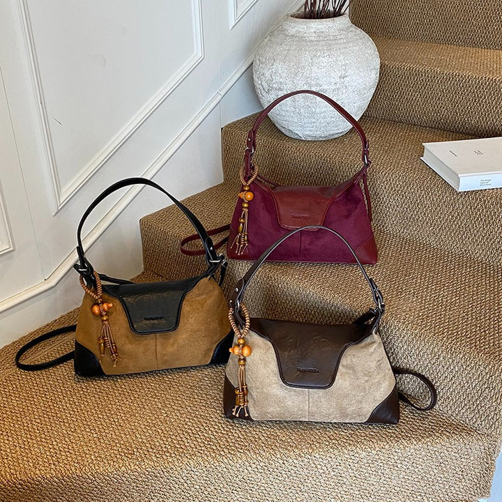 Damen Hobo-Tasche mit stilvollen Fransen-Details und hochwertigem Obermaterial Nord Taschen