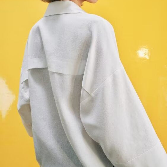 Damen Cropped Oversize‑Hemdjacke mit Kimonoärmeln und Dekoknöpfen Nord Taschen