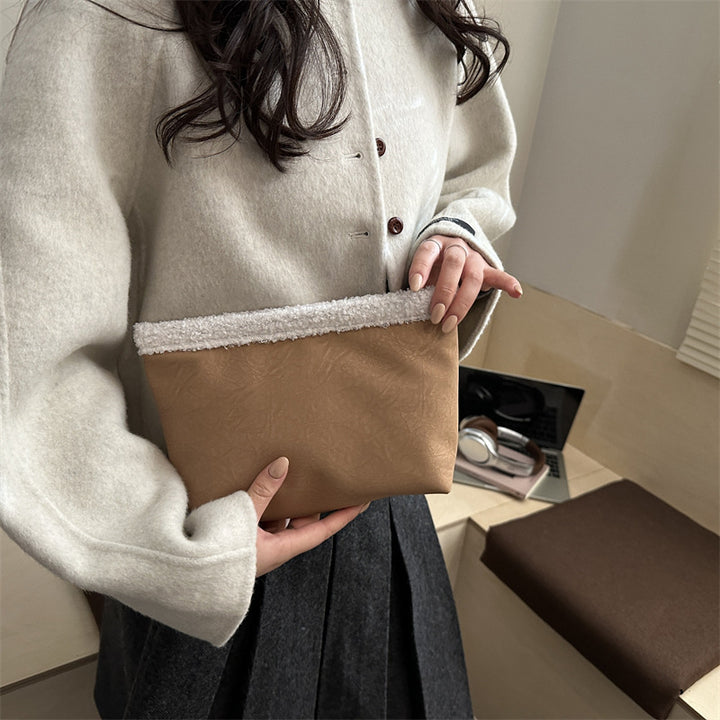 Damen stilvolle Clutch-Tasche aus strukturiertem Material Nord Taschen