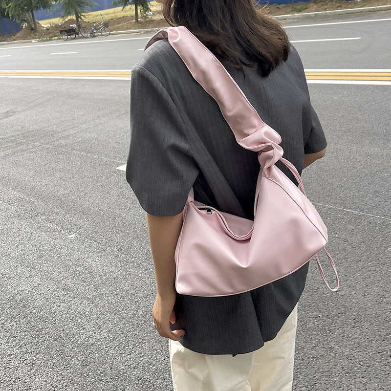 Damenhandtasche mit strukturiertem Polsterdesign und elegantem Tragegriff Nord Taschen